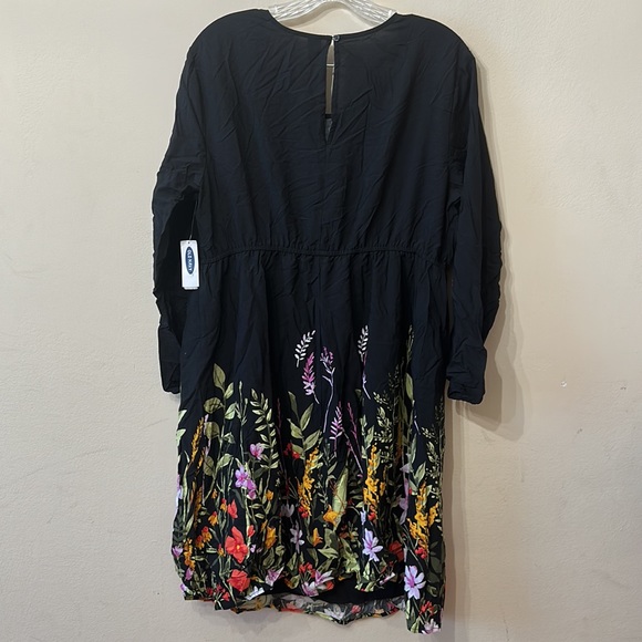 Old Navy Floral Maternity Dress - Picture 4 of 6